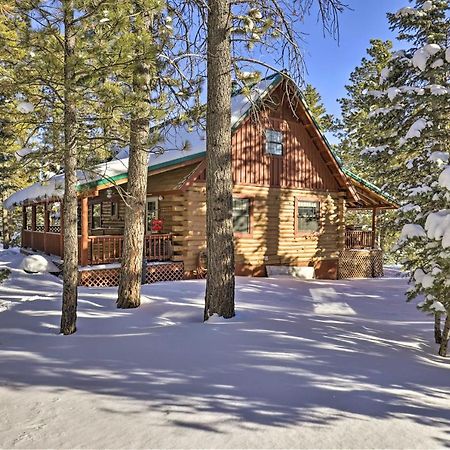 Rustic Duck Creek Village Cabin With Fire Pit! ภายนอก รูปภาพ
