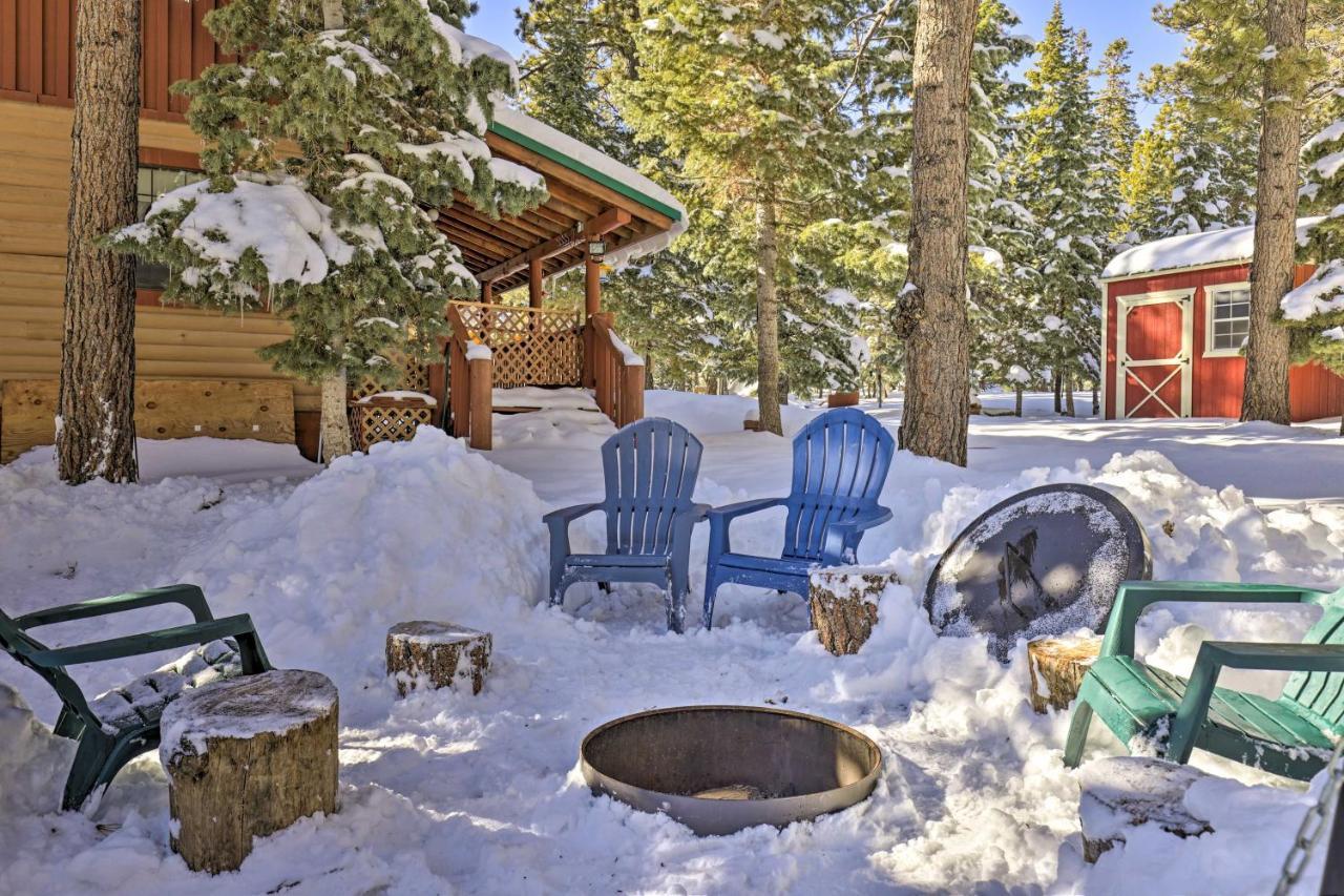 Rustic Duck Creek Village Cabin With Fire Pit! ภายนอก รูปภาพ